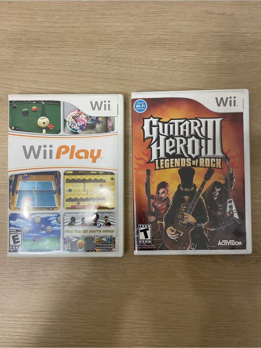 Nintendo Wii Play & Guitar Hero III - White and Orange Cover Art